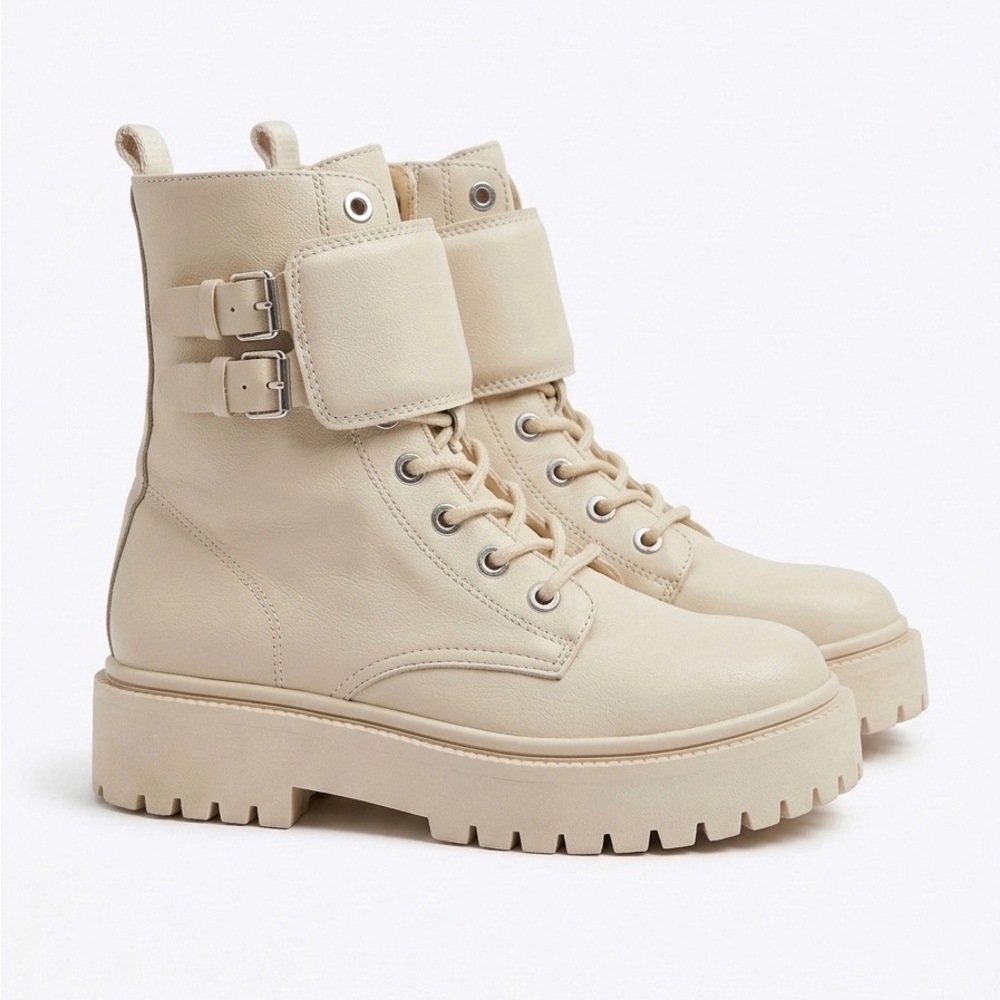 Zara Light Beige Chunky Combat Style Zipper Up Ankles Boots Size 35 Girls